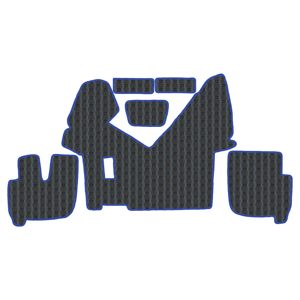 7.4 Коврики стёганные IVECO EcoStralis/HI-WAY SALON от 2013 (МТ широкая кабина, нет спального места)